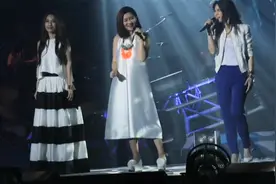 SHE澳门音乐会，当年的假小子Ella竟然变得这么美了！