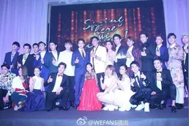何润东被逼供 宣布婚宴9／1台北举行图片