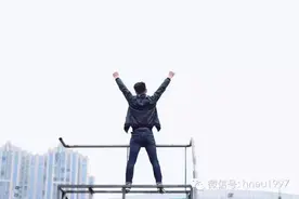 校园故事/我的班长我的班图片