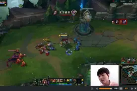 国服白银飞玩韩服：越塔强杀大虫子 知道有多难吗