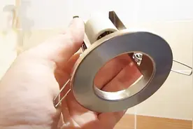 厨房PVC扣板吊顶和筒灯的安装步骤视频封面