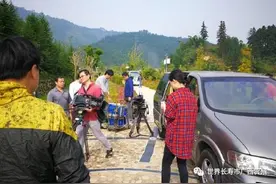 念念不忘，这部剧来了贺州一趟觉得不够，还要全剧组一起再来“泡个汤”图片