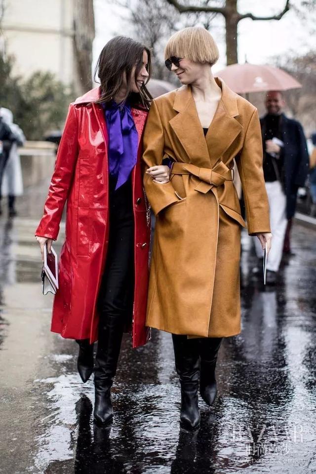 要冬季也有A4腰呢？那您须要看看宋茜刘涛是怎么样选斗篷的！