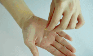 城市小铺橄榄油精粹身体乳