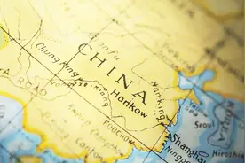 懂得科技——发朋友圈如何显示地理位置？