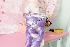 怎样才能变得更加有女神气质美，手把手教你做一款漂亮的淑女扎发