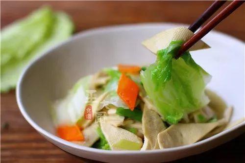 冬季回忆白菜炒干豆腐