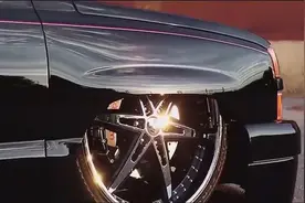 底盘只有0.5CM的超级跑车，任何跑车都不是对手视频封面