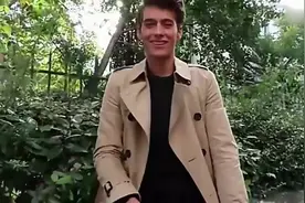 男士秋冬休闲风穿搭，帅气十足，瞬间变潮男！视频封面