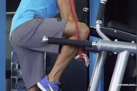 引体向上教程之辅助反握引体向上(Assisted Chin-Up)视频封面