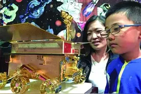 玉兔号模型车亮相探月展 高清月面照片曝光图片