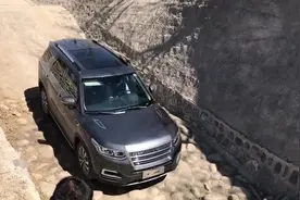 汽车评测，长安CS95越野性能到底如何，看完这个测试你就知道了视频封面