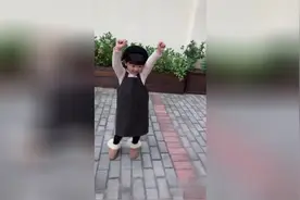 还是这个小姑娘跳的最好，大家觉得呢