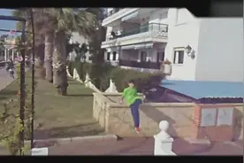 好励志 西班牙12岁少年单腿跑酷视频封面