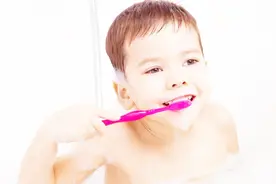 孩子睡觉为什么总是要磨牙？听听牙科专家怎么说！