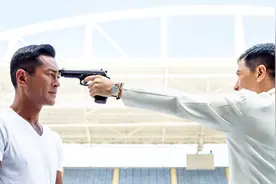 这是《使徒行者》最好听的一首歌 现场原唱一开口就好听醉了！视频封面