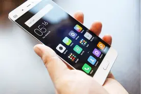 入手小米手机，音量键这个小技巧一定要用上，不然太浪费！视频封面