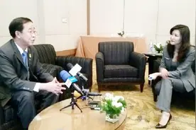 泰媒：中泰高铁敲定12月份动工，日本：不行，我们的高铁还便宜视频封面