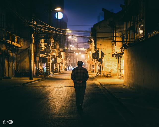 十首适合失恋疗伤的歌曲:初识不知曲中意,再听已是曲中人