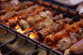 精彩搜街 | 化验下青岛排行第一的烤肉图片