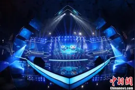 CF双端总决赛南京落幕 国民枪战热潮势不可挡图片