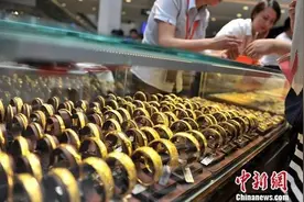 手机能打出金戒指，多为非法拆解，正规的仅两家图片