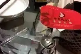 “自热火锅”安全吗？消防实验告诉你视频封面