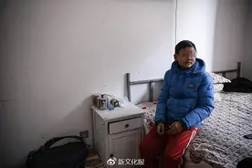 12岁男孩独自办父亲死亡证明，将自己送进孤儿学校，背后的故事让人心酸图片