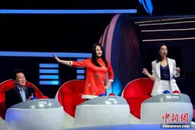 《机会来了》曹颖倪虹洁变身“广场舞大妈”现场嗨跳图片