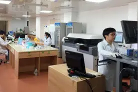 细致检验用心质控 龙川家医院检验科报告又快又准图片
