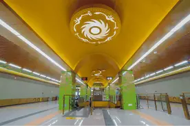 成都首条地铁环线7号线惊艳亮相！13个艺术站4种色系 快来围观图片