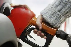 2020年基本覆盖 十五部委全国推广乙醇汽油图片