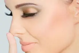 怎样去除红鼻头 去除红鼻头的办法图片