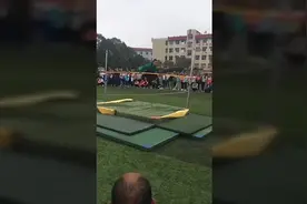 学校运动会的那些奇葩，装逼而又尴尬的现场！视频封面