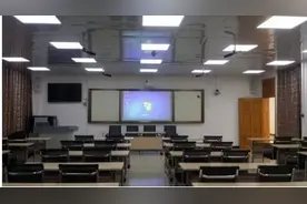 教育装备市场：电子白板全面步入大尺寸时代图片