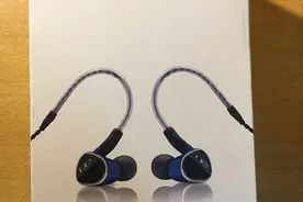 舆论之下，耳听为实——LOGITECH 罗技 UE900s图片