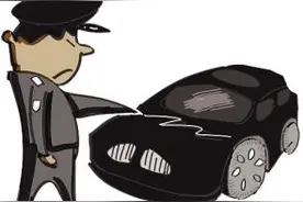 阿克苏醉汉夜归连划7辆车  酒醒后登门道歉再赔偿图片