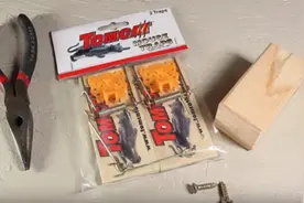 国外男子将老鼠夹改良一番，看到成品后让人羡慕不已图片