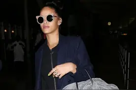 快来跟百变女王Rihanna学穿搭，秒变时尚达人！图片