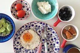 老婆起床啦图片