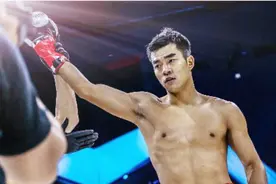 中国小将连续KO世界名将震惊国外！ 对手瘫倒在地昏迷不醒图片