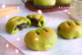 平淡中找到惊喜味道的小面包图片