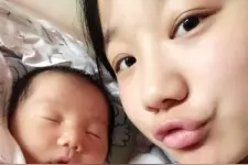 男人，你家辛苦的不只是你妈一个，还有你老婆！图片