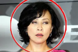 明星翻白眼呆萌表情包，还不来收图，最后一张竟然这么拼图片