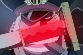 他在海底监狱就出手过这一次，但每个人都知道他强得可怕