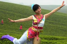 贵州这妹子说贵州话，笑死贵州人了！