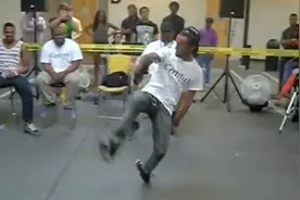 舞蹈最高境界，人如鬼，舞如魂，奇才！图片