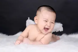 成功的奶爸，分享自己的育儿经图片