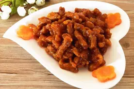 酸甜里脊，是这样一步一步做成的，有了它能多吃2碗饭图片