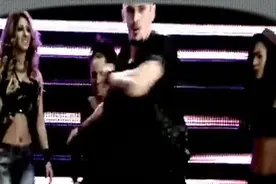 歌词要火！风靡全球神曲《Panama》中文翻译，中国的才是世界的！